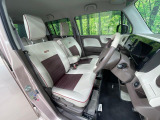 運転席シート廻りは使用感も少なく、良好な状態となっています。丁寧に使われていたことがよくわかりますね。