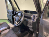 納車前にはプロのメカニックが点検、整備を行いますので安心してお乗り頂けます!!