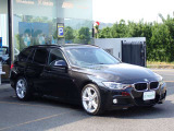 BMW在庫保有台数常時100台以上!ご来店の際はBMW本店(厚木市下荻野140-1)にご来店ください!弊社自慢の全天候型ショールーム!BMW在庫保有台数常時100台以上ございます!