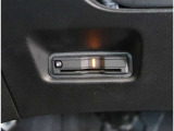 【ETC】高速道路、有料道路の料金をキャッシュレスでスムーズに通過できます。