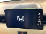 【純正9型ナビ】人気の純正ナビを装備。オーディオ機能も充実しており、Bluetooth接続すればお持ちのスマホやMP3プレイヤーの音楽を再生可能!毎日の運転がさらに楽しくなります!!