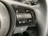 【アダプティブクルーズコントロール】高速道路での長距離走行が楽に!!自動で速度を保つクルーズコントロールが、衝突軽減システムと連携し、前方の車両を感知して車間を保つように速度調節してくれます!!