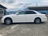 雪道でも安心の4WDのお車も多く取り揃えています。