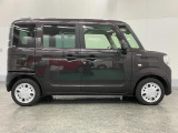 後席両側スライドドア☆開け閉めの際に隣の車や壁にぶつける心配もありません。