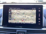 純正メモリーナビ装備です。フルセグTV、AM/FM、USB、Bluetoothが使用できます。