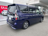 セレナ 1.2 e-POWER ハイウェイスターV 