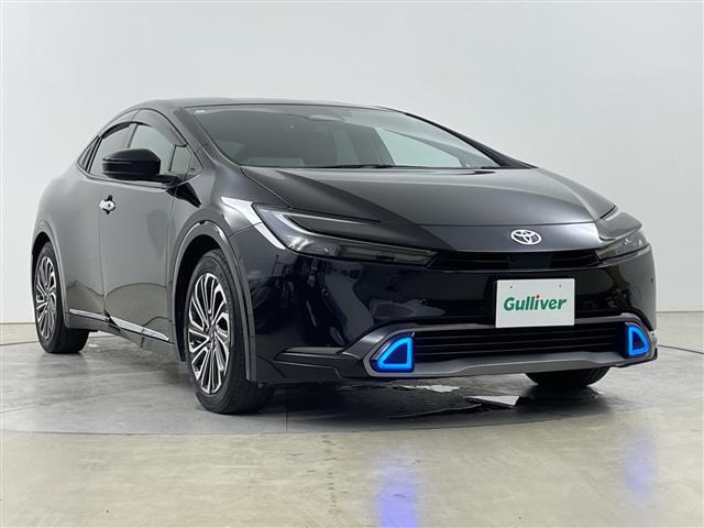 プリウス 2.0 Z E-Four 4WD 本革シート