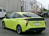明るく広々、落ち着いた店内では、中古車のご検討・ご購入のほか、携帯電話(au)の購入等、様々なご相談に幅広く応えていきます♪