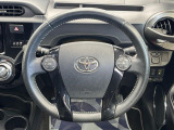 【純正革巻きステアリング】上質な革を使用することで、手にしっかり馴染みとても運転しやすいハンドルです♪