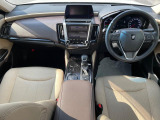 クラウン ハイブリッド 2.5 S Four 4WD 