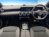 CLAクラス CLA200d AMGラインパッケージ 