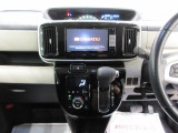 中古車は一物一価、同じようなお車でも、整備状況、外内装の状態など様々です。