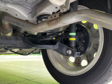 お車を安心してお乗りいただく為には、足回りの定期点検が欠かせません。サービスサポート(有償保証)では無料点検もご提供しており、安心のカーライフをお過ごしいただけるサポート体制が整っています。