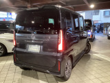 全長339cm、幅147cm、高さ179cmのお車です。