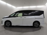 転売を目的としたお取引、並びに自動車販売に携わる方への販売はご遠慮させて頂いております。ご質問や確認書サインなどへのご協力をあらかじめご了承くださいませ。