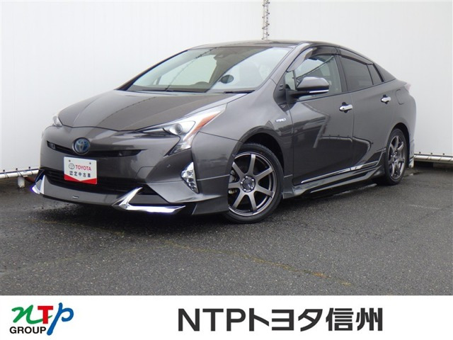 プリウス 1.8 A ツーリングセレクション E-Four 4WD 