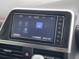 【Bluetooth】ナビゲーションと携帯電話/スマートフォンをBluetooth接続することができます。接続するとハンズフリーで使用することができるので、とても便利です。