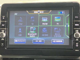 高性能で使いやすい日産純正ナビゲーションです。フルセグTVも鑑賞出来るしBluetooth機能付なのでお手持ちの携帯電話でハンドフリー通話も出来ます。
