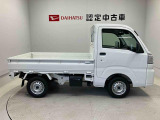 車両右側面からの写真になり。車をご覧になりたい時はお気軽に最寄りの店舗へご相談下さい。