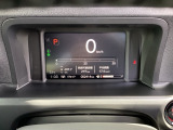 マルチインフォメーション・ディスプレイでは、燃費や車速、ホンダセンシング機能の注意表示など表示され、快適な運転に。