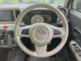 【ステアリングスイッチ】運転中、前方から目線をそらすことなく、オーディオ等の操作が可能な便利機能!安心&快適なドライブを演出してくれます♪