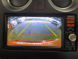 ディスプレイオーディオやカーナビは、現代のドライブにおいて欠かせない装備のひとつです。初めての場所でも迷いにくく、快適なルート案内で運転をサポートします。移動中のエンターテインメント性も高まります。