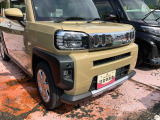 初度登録から36ヶ月未満で走行距離6万キロ未満のダイハツの中古車は、新車保証を2年間延長することができる、「まごころ保証プラス&alpha;」を7,920円という低価格でお付けすることができます。