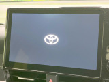 【メーカー純正ナビ】インテリアに溶け込むスタイリッシュな「専用設計」メーカーナビを装備♪視認性や操作性など基本性能にも優れ、より上質なカーライフをお楽しみいただけます。