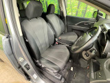 ドライバーによって運転しやすいポジションは異なり、あの車はどうなのか不安なこともありますよね。気になるお車は店頭で乗り込んでご確認いただけます♪