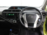 運転席廻りです。