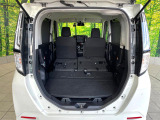普段のお買い物や通勤、送迎等に十分な荷室スペースを確保しております。セカンドシートを倒すと、大きな荷物の積載も可能です♪