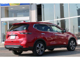 エクストレイル 2.0 20X 4WD 3列車 