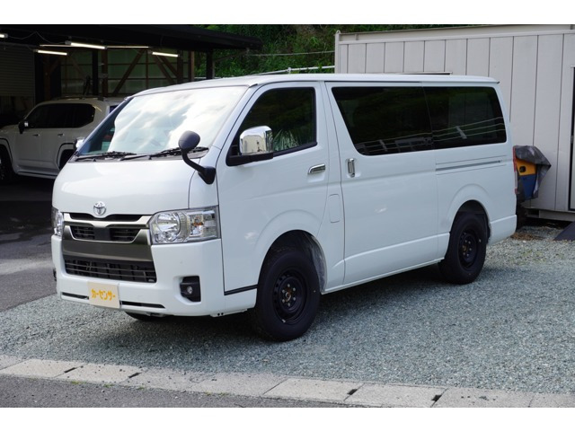 トヨタ ハイエースバン 