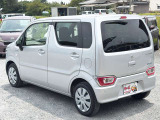当店では軽自動車から普通車まで幅広くオールメーカーの車種・色・グレードを豊富に揃えております。