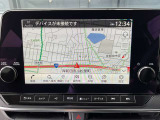 ナビゲーションを利用することで、目的地までのルートを案内し、最新の道路状況を反映して最適なルートを提案してくれます。また、渋滞を回避するルートを提案してくれるので、安全に目的地に到着することができます