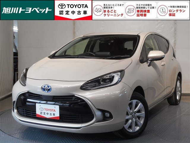 アクア  1.5 Z E-Four 4WD