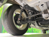 お車を安心してお乗りいただく為には、足回りの定期点検が欠かせません。サービスサポート(有償保証)では無料点検もご提供しており、安心のカーライフをお過ごしいただけるサポート体制が整っています。
