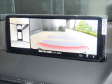 360度ビューモニター 4つのカメラで前後左右、俯瞰映像を表示、ドライバーからは見えない領域の危険認知をサポートするシステム搭載!
