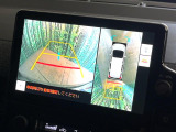 【パノラミックビューモニター】専用のカメラにより、上から見下ろしたような視点で360度クルマの周囲を確認することができます☆死角部分も確認しやすく、狭い場所での切り返しや駐車もスムーズに行えます。