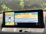 【アラウンドビューモニター】専用のカメラにより、上から見下ろしたような視点で360度クルマの周囲を確認することができます☆死角部分も確認しやすく、狭い場所での切り返しや駐車もスムーズに行えます。