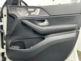 認定中古車販売台数6年連続第1位!シュテルン世田谷グループのメルセデス・ベンツ新百合ヶ丘へ是非お越し下さいませ。2016年2期連続優秀顧客満足度販売店受賞のスタッフが丁寧にご対応いたします。