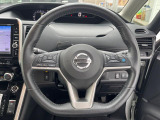 【ステアリングスイッチ】運転中、前方から目線をそらすことなく、オーディオ等の操作が可能な便利機能!安心&快適なドライブを演出してくれます♪
