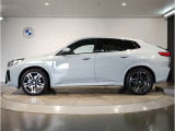 【BMWのxDrive】xDriveはいかなる状況下でも安定した走りを実現しています。 これによりストレスなく運転できることはもちろんのこと、安全性能も向上しています。