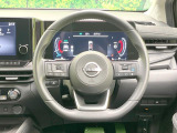 【ステアリングスイッチ】運転中、前方から目線をそらすことなく、オーディオ等の操作が可能な便利機能!安心&快適なドライブを演出してくれます♪