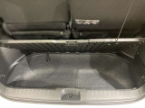 【ラゲッジルーム】実用性に優れた二段式ラゲッジル-ムでお荷物を別々に収納が可能♪♪