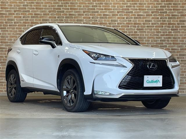 NX 300h Fスポーツ 4WD 4WD 本革シート