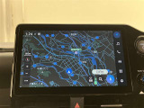 いまや必須装備「ナビゲーション」搭載!知らない場所にスイスイッとドライブ。もう、これなしではハンドルを握れませんね!でも運転中の操作は危険ですのでご注意ですね☆