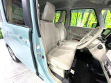 運転席シート廻りは使用感も少なく、良好な状態となっています。丁寧に使われていたことがよくわかりますね。
