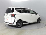 中古車の内外装の状態などをひと目で分かるよう、トヨタ車のプロの検査員が実施した「車両検査証明書」をご用意しています。