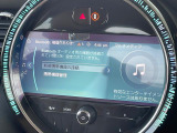 ●Bluetooth:お手持ちのスマートフォンなどと接続し、ハンズフリー通話や臨場感溢れるミュージック再生をお楽しみいただけます。無線接続ですので煩わしさもありません♪